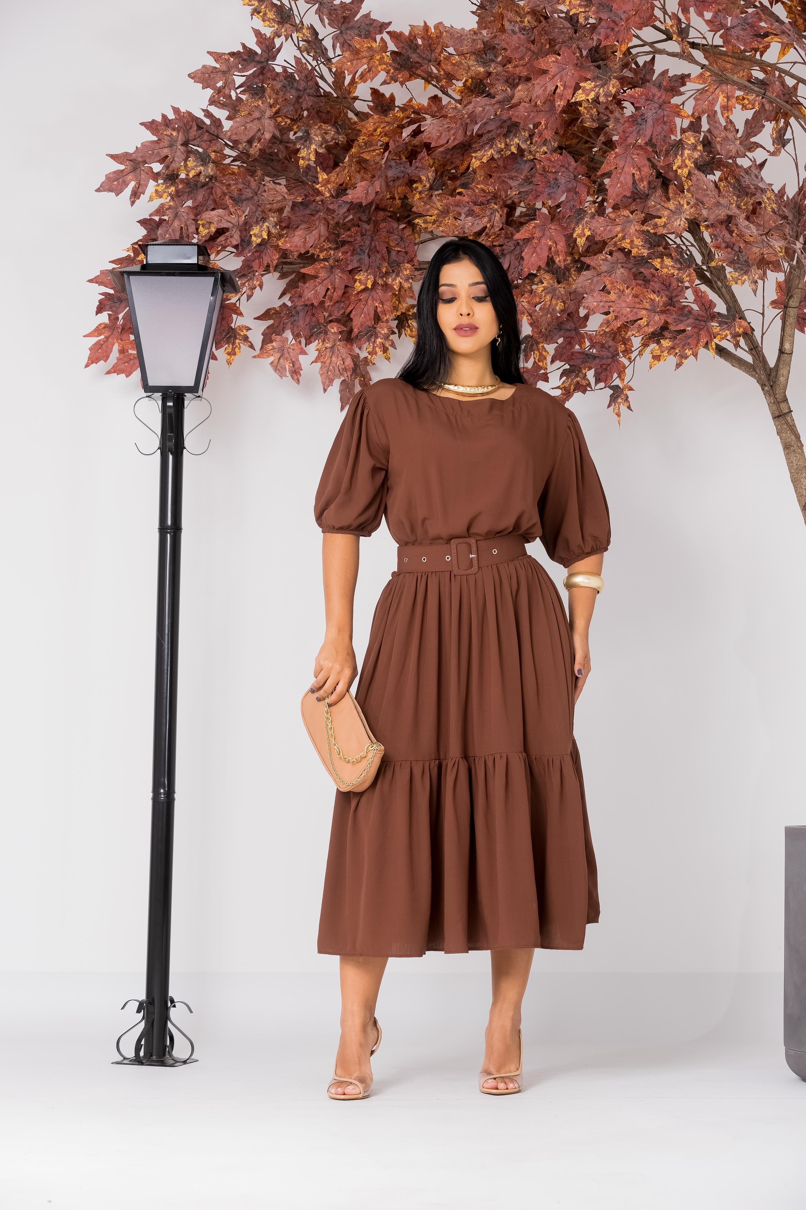 Vestido Rosana Marrom Saia Estilo Godê Manga Bufante Gola Canoa